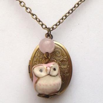 Antiqued Brass Locket Jade Porcelain Owl Pearl Necklace